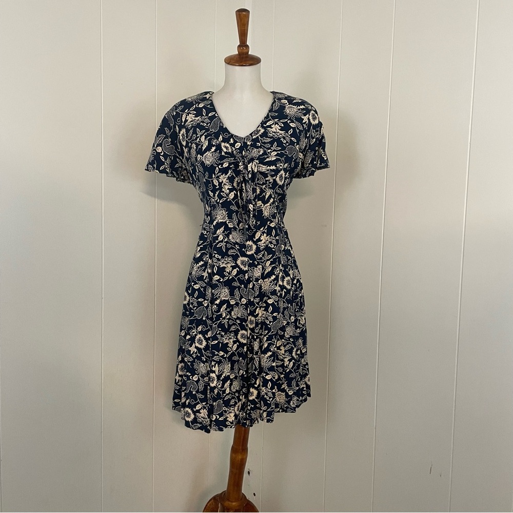 Vintage 90s Floral V-Neck Short Sleeve‎ Romper
